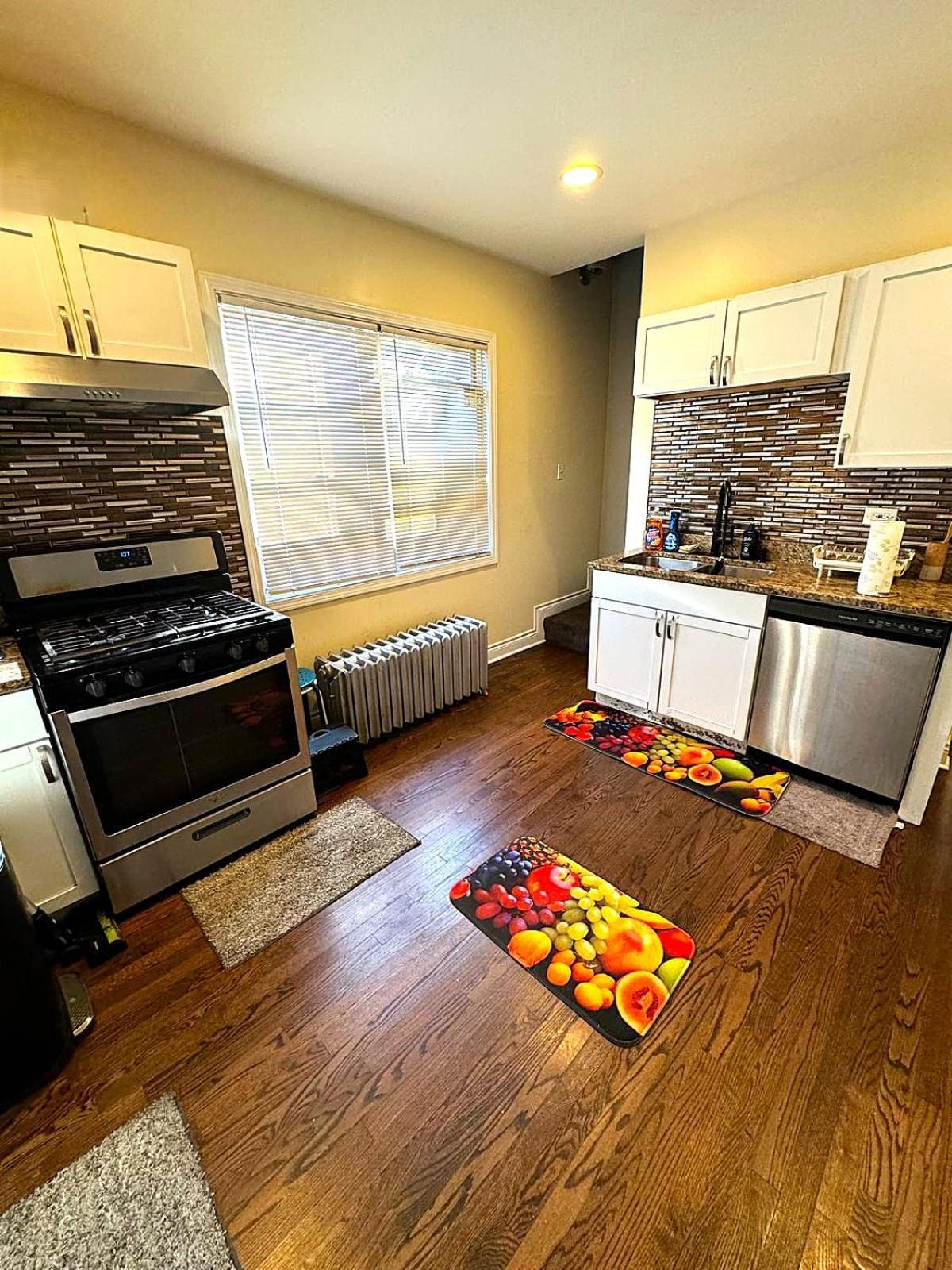 Apartamento Fully Equipped Cozy 4/5 Br Chicago Exterior foto